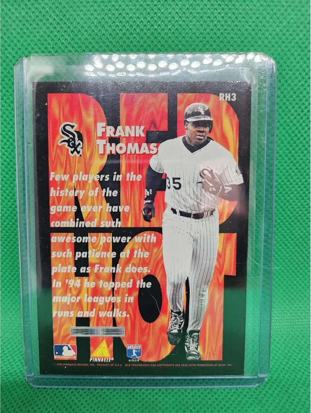 Frank Thomas 1995 Pinnacle Baseball - Red Hot Insert Card #RH3 HOF - RAW Mint